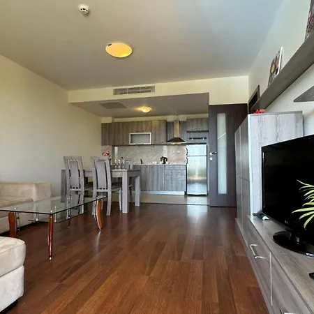 Family Apartment Sunny Beach