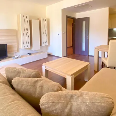Family Apartment *